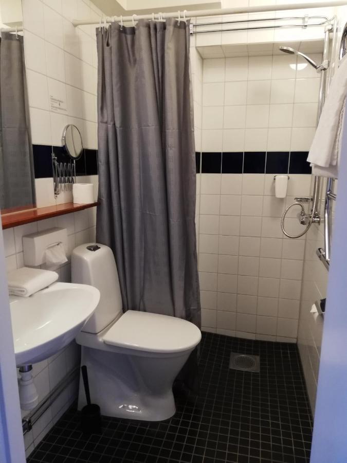 Strand Hotell Vänersborg Esterno foto